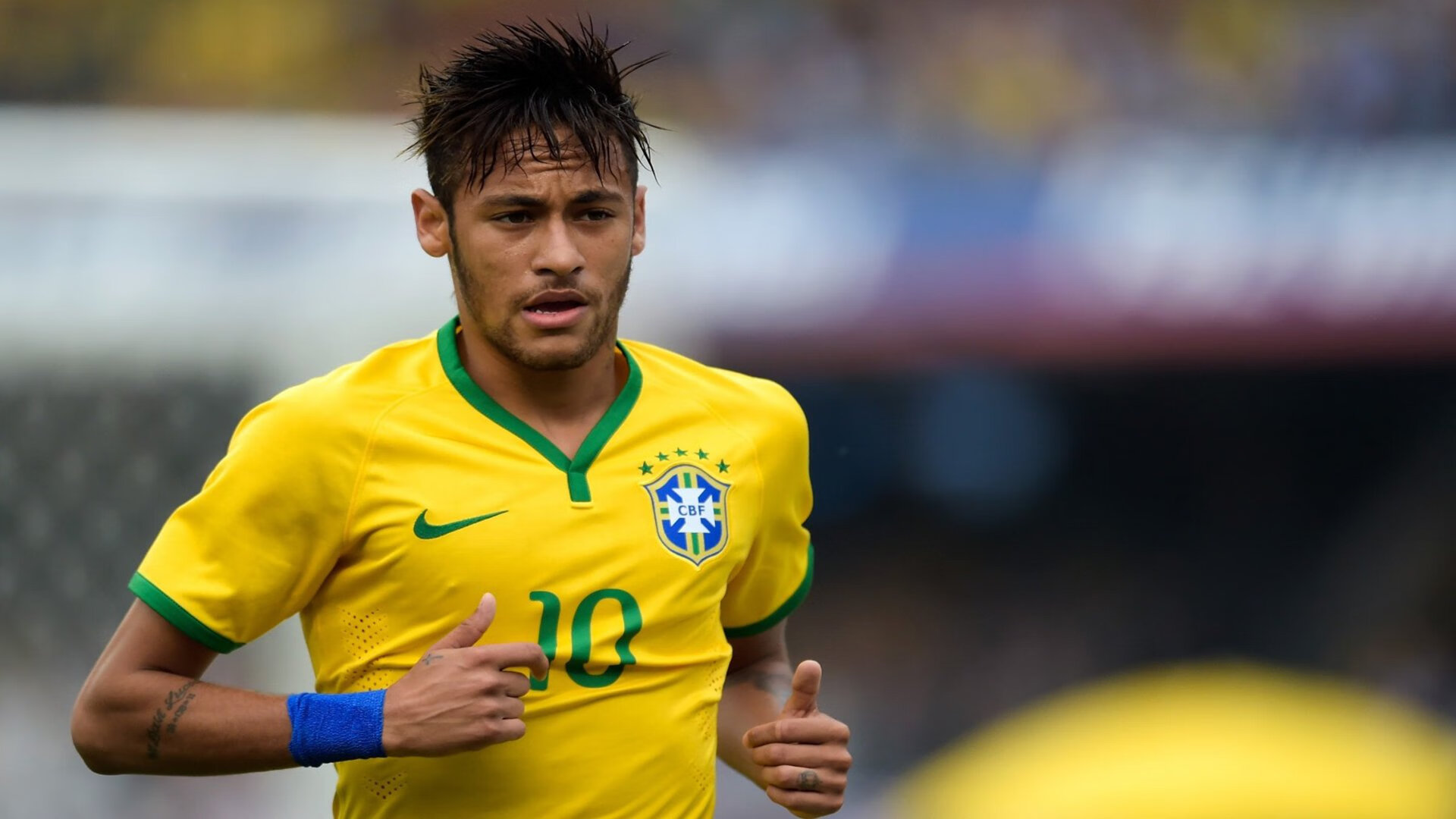 阿扎伦卡迎来十二赛季高光表现,公牛球迷沸腾!